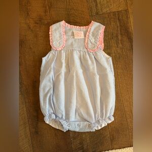 Stitchy Fish Seersucker Bubble